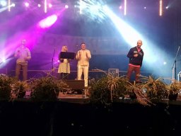 21147121_1480075555401655_714182400_o