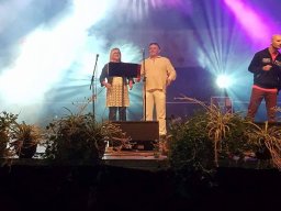 21198357_1480075772068300_377901510_o