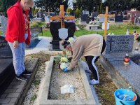 Porządkowanie grobów 2022