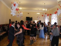 Zabawa walentynkowa w Domu Pomocy w Podzamku - 5 II 2016r.