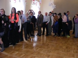 Zabawa walentynkowa w Domu Pomocy w Podzamku - 5 II 2016r.